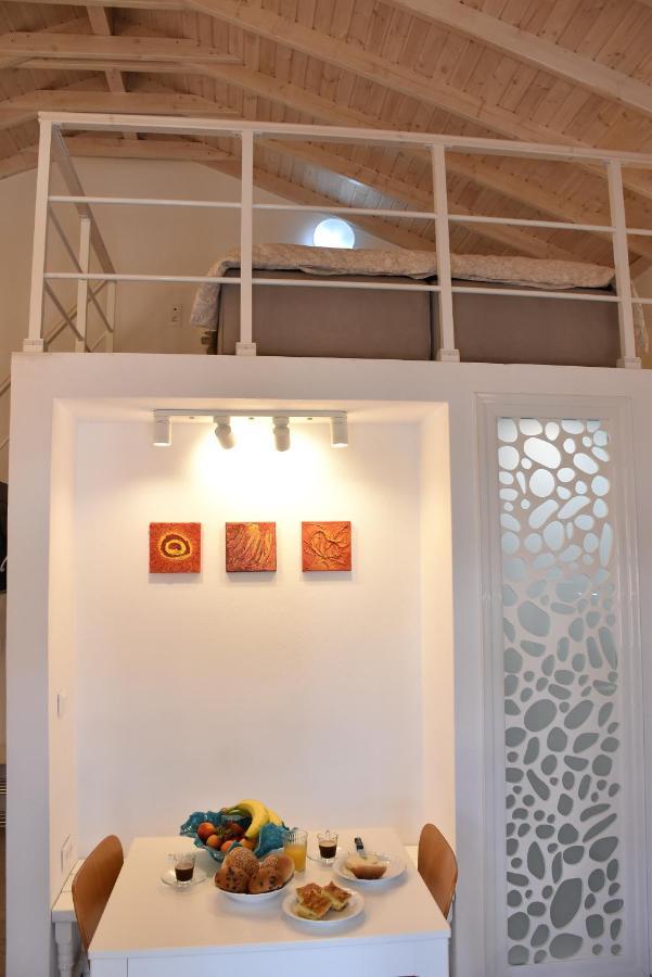 The Art Studio Samothraki Luaran gambar