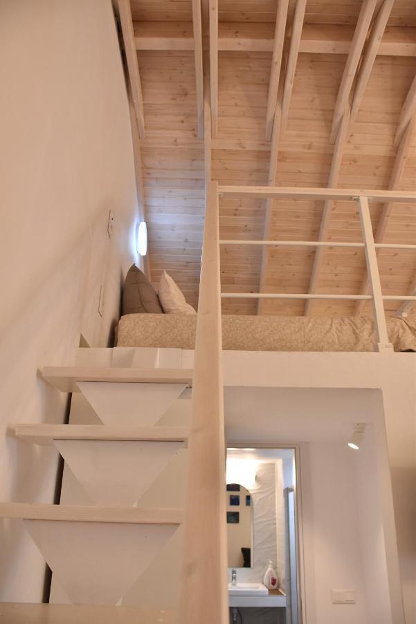 The Art Studio Samothraki Luaran gambar